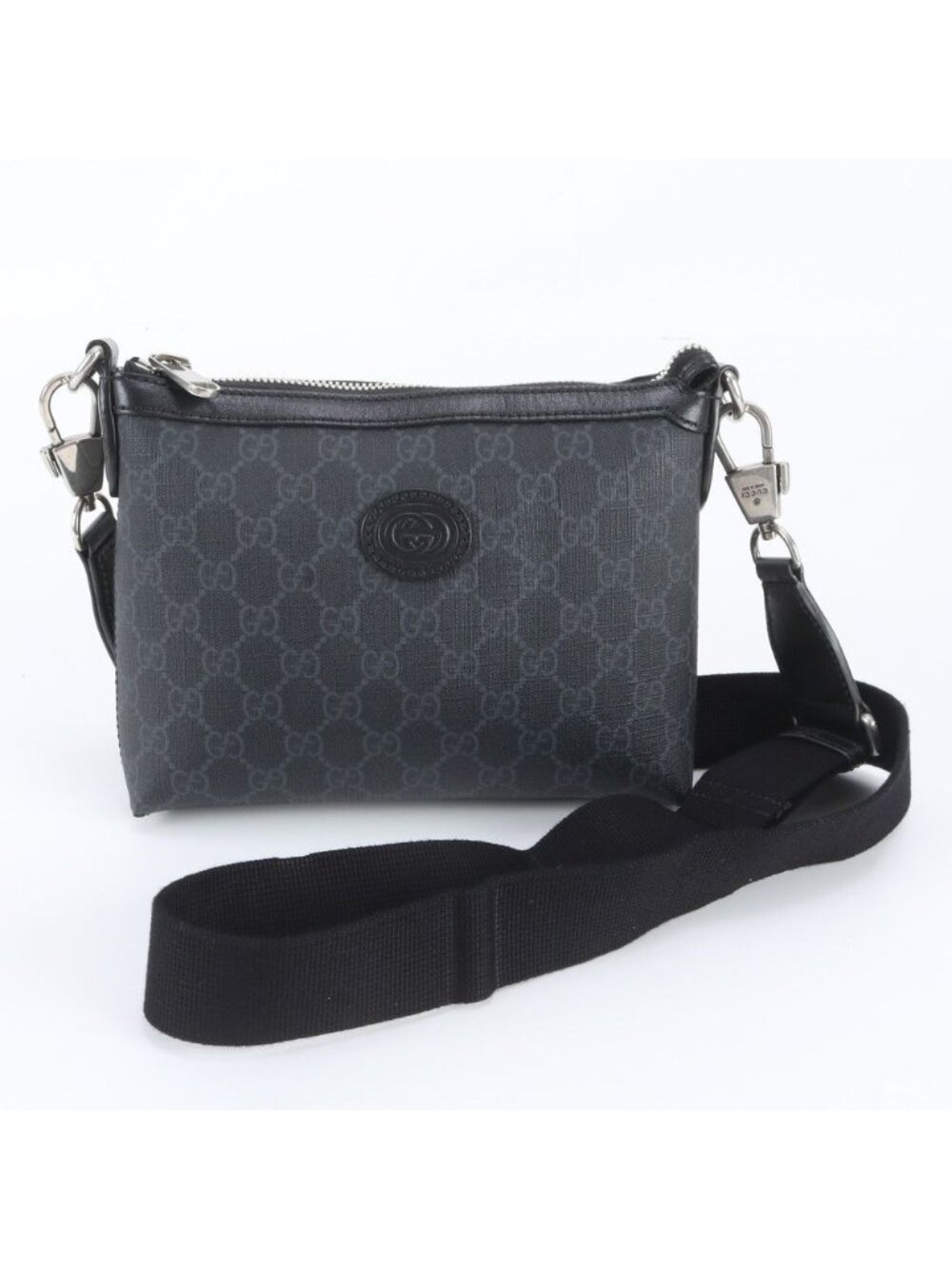 Gucci GG Supreme Leather Shoulder Bag Crossbody Messenger Business